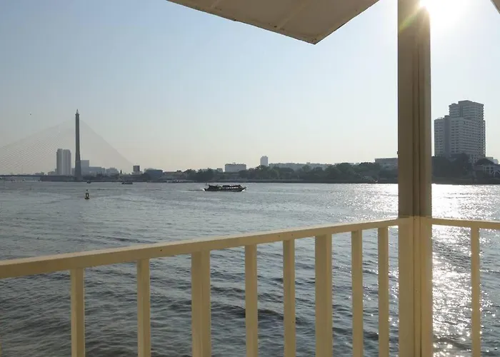 Дом отдыха Chao Phraya Riverfront House Baan Rimphraya *