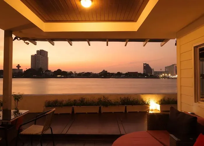 Дом отдыха Chao Phraya Riverfront House Baan Rimphraya Бангкок