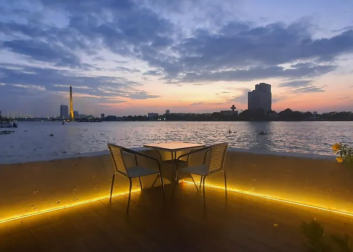 Дом отдыха Chao Phraya Riverfront House Baan Rimphraya