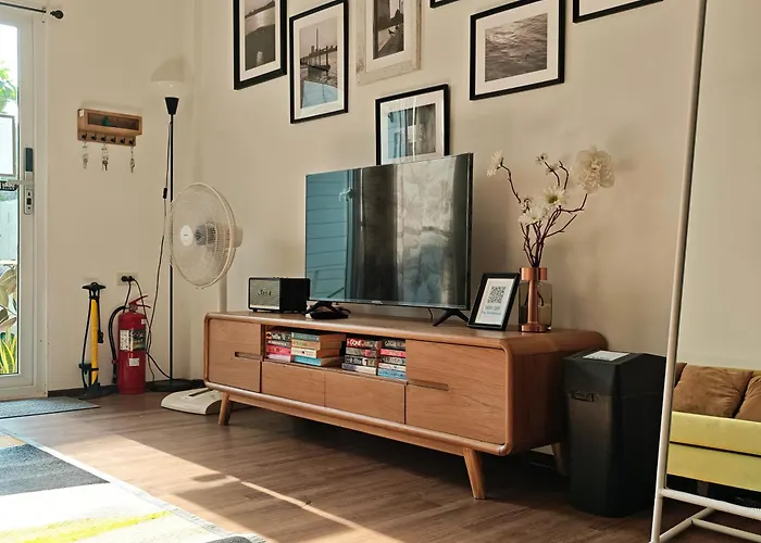 Chao Phraya Riverfront House Baan Rimphraya *