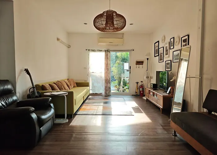 Дом отдыха Chao Phraya Riverfront House Baan Rimphraya